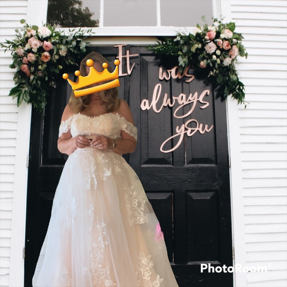 NWT Champagne/ White GORGEOUS Wedding Dress 👰🏼‍♀️